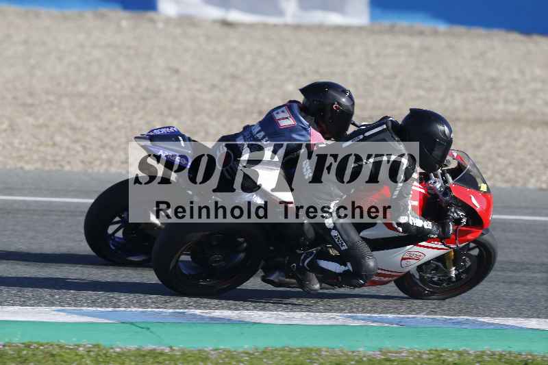 Archiv-2025/02 28.-31.01.2025 Moto Center Thun Jerez/gruen-green/404